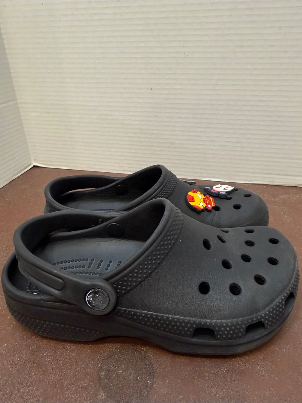 CROCS Kids Classic Clog in Black with Colorful Jibbitz